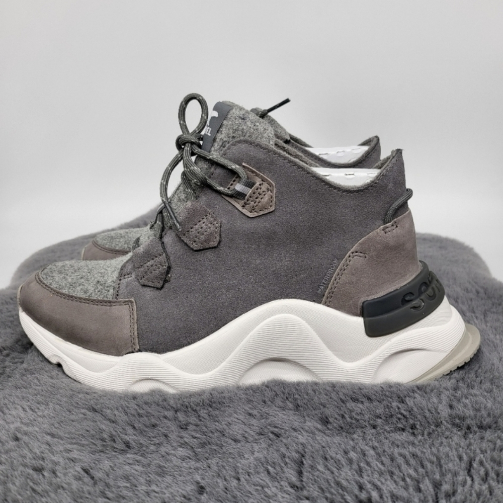 New Sorel Kinetic Rnegd Caribou Insulated Women's Sneaker Sz 9.5
